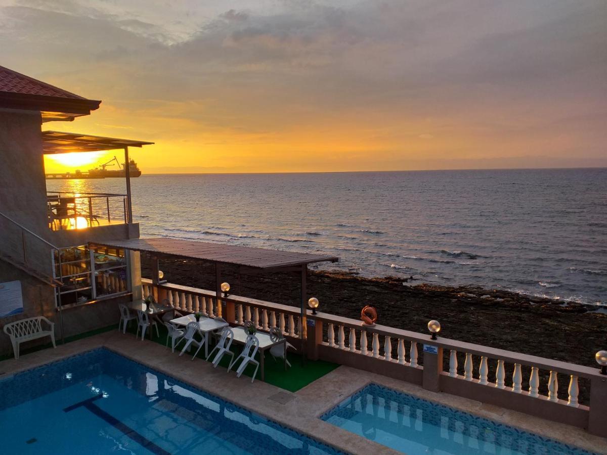 Ocean Breeze Resort Toledo Exterior foto